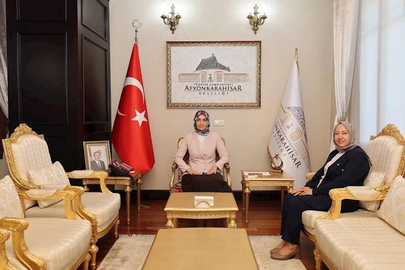 Başkan Seyhan Kılınçarslan, Afyonkarahisar Valisi Kübra Güran Yiğitbaşı