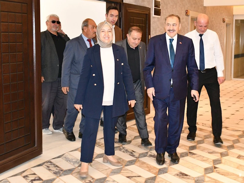 Bakan Veysel Eroğlu, Başkan Seyhan Kılınçarslan’a Hayırlı Olsun Ziyaretinde Bulundu